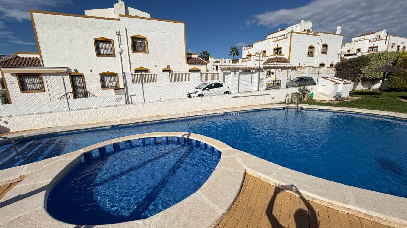 Verkoop - Stadswoning - Orihuela - Vistabella Golf