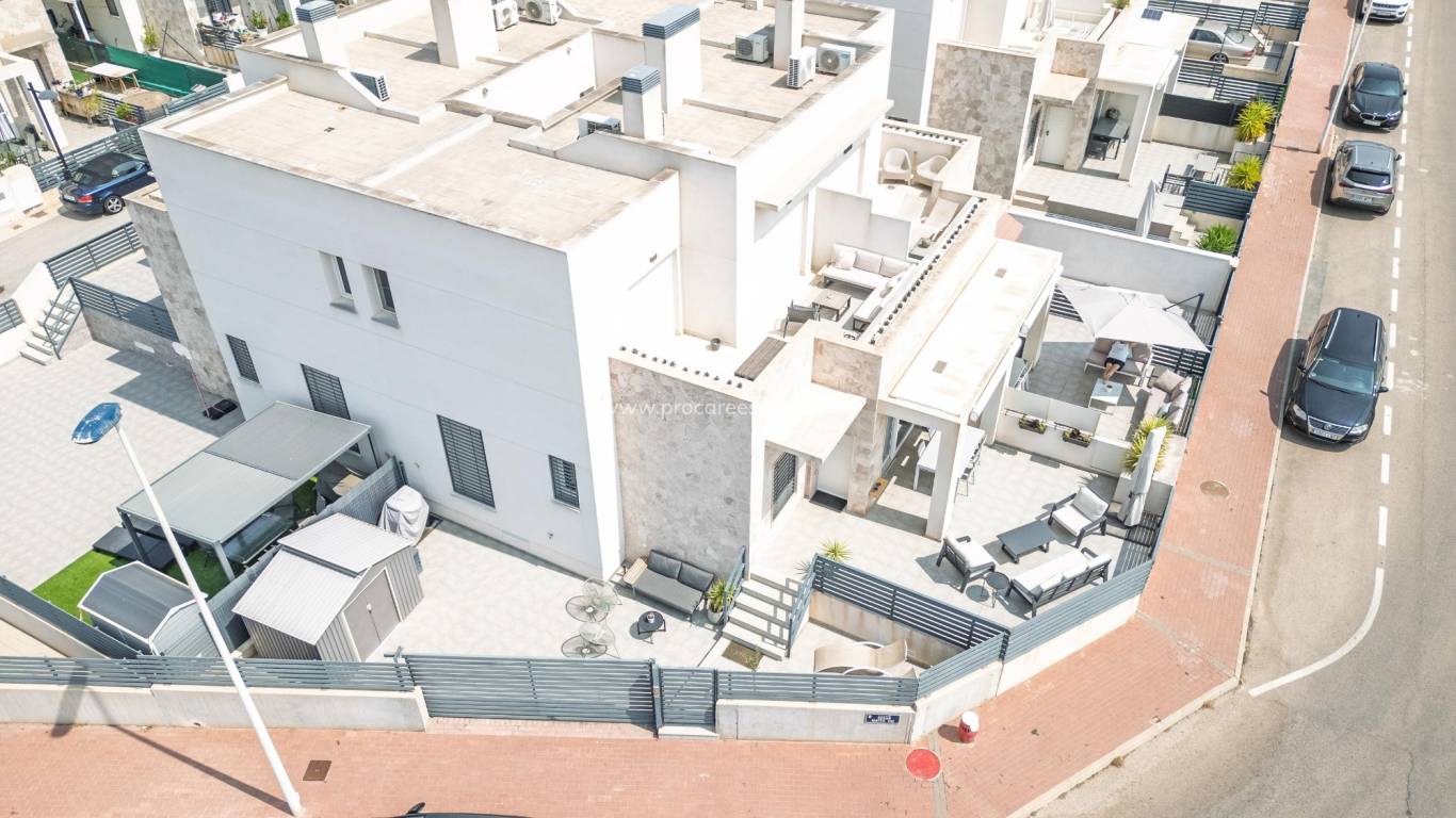 Verkoop - Stadswoning - Torrevieja - Aguas Nuevas