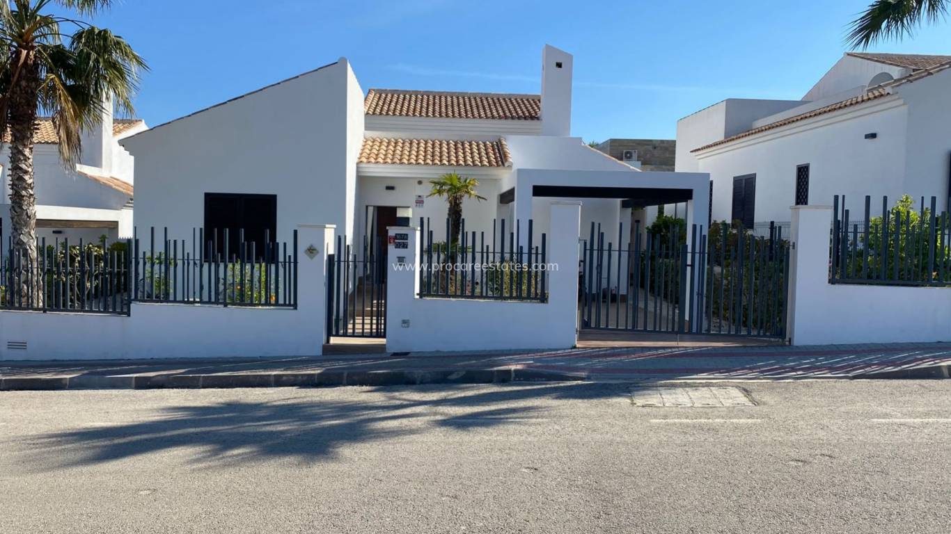 Verkoop - Villa - Algorfa - La Finca golf