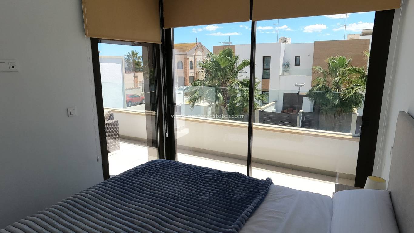 Verkoop - Villa - Algorfa - La Finca golf