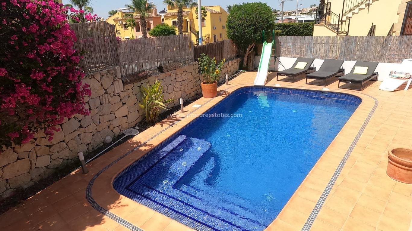 Verkoop - Villa - Algorfa - La Finca golf