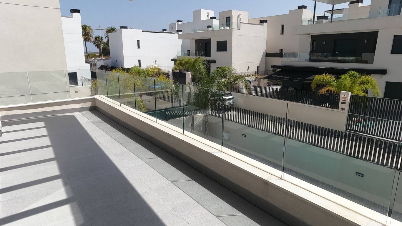 Verkoop - Villa - Algorfa - La Finca golf