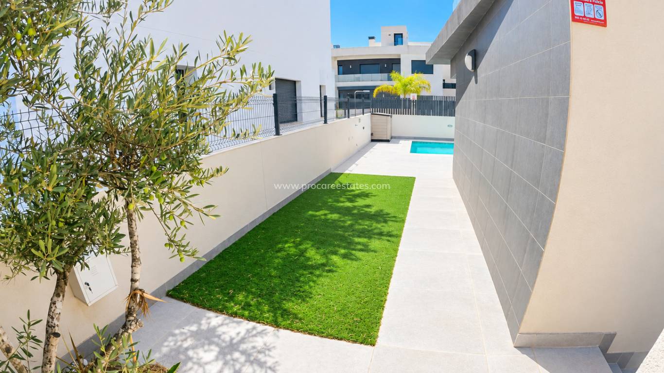 Verkoop - Villa - Algorfa - La Finca golf