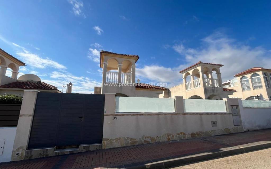 Verkoop - Villa - Algorfa