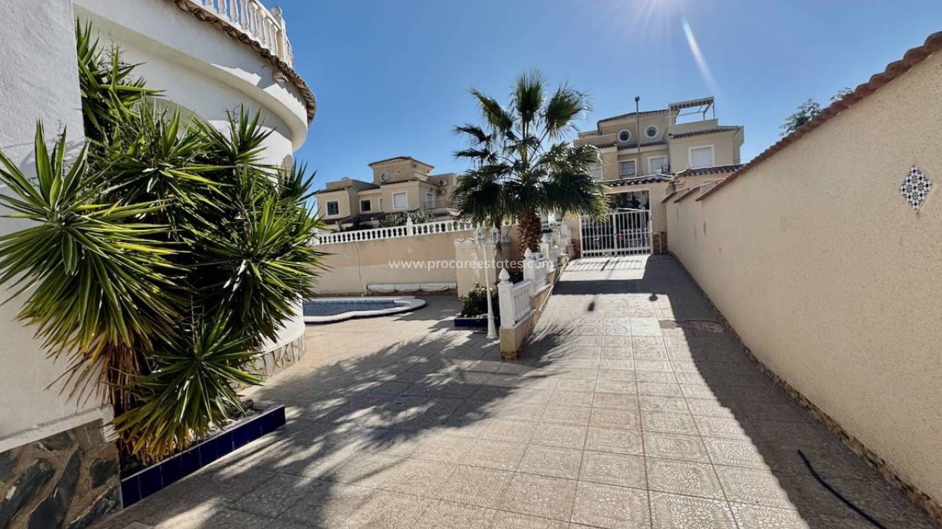 Verkoop - Villa - Ciudad Quesada