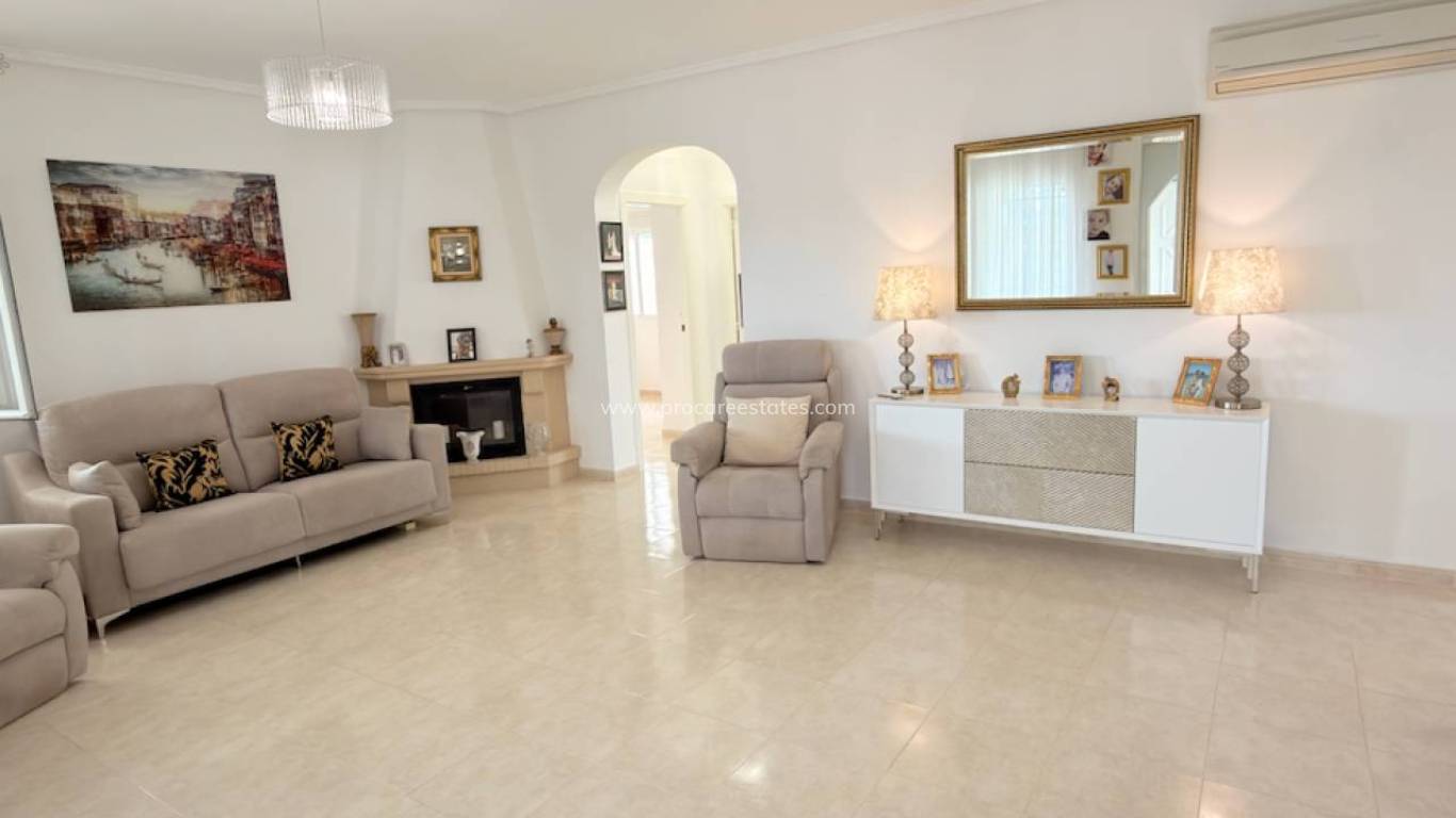 Verkoop - Villa - Ciudad Quesada