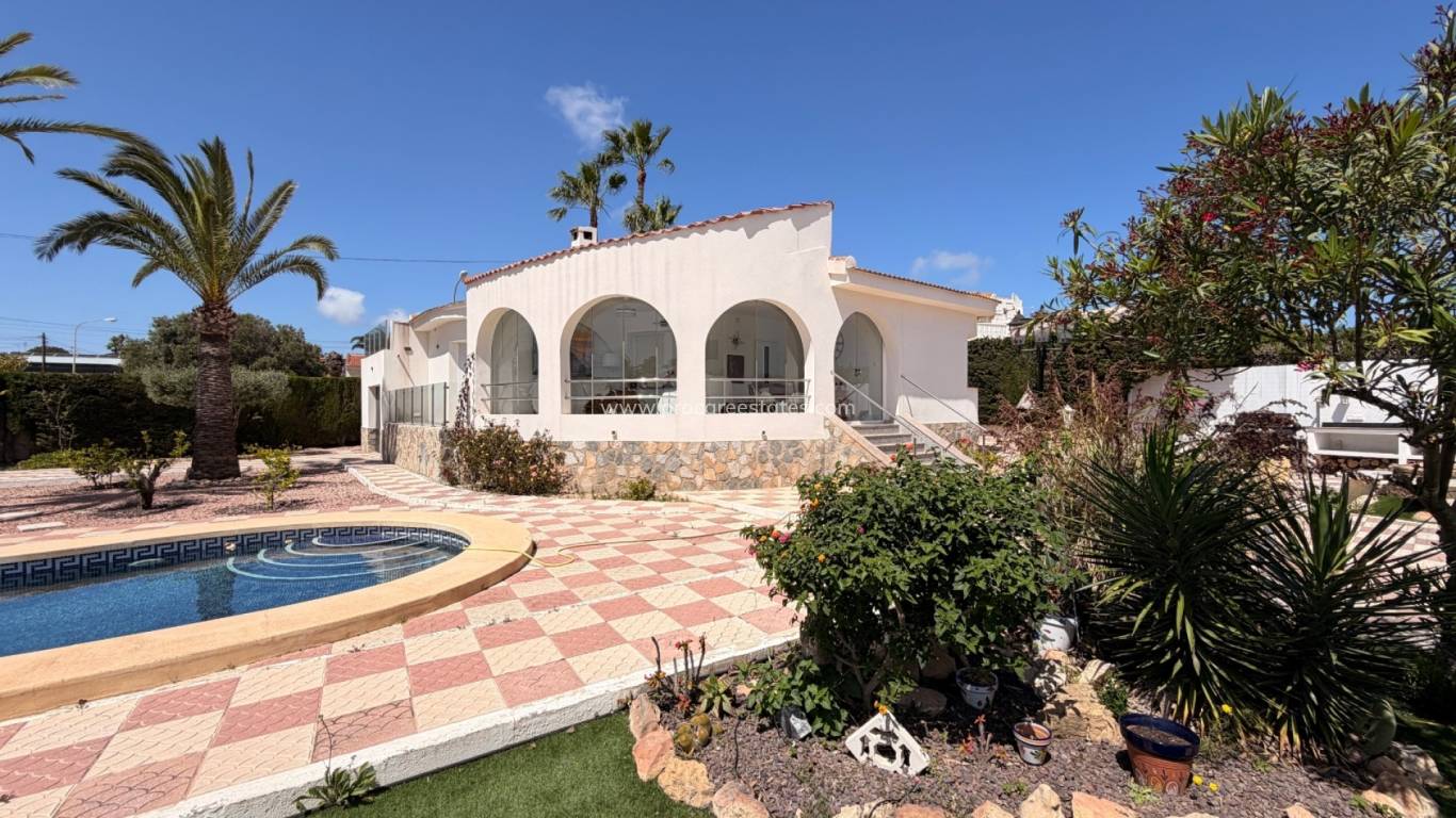 Verkoop - Villa Detached - Ciudad Quesada