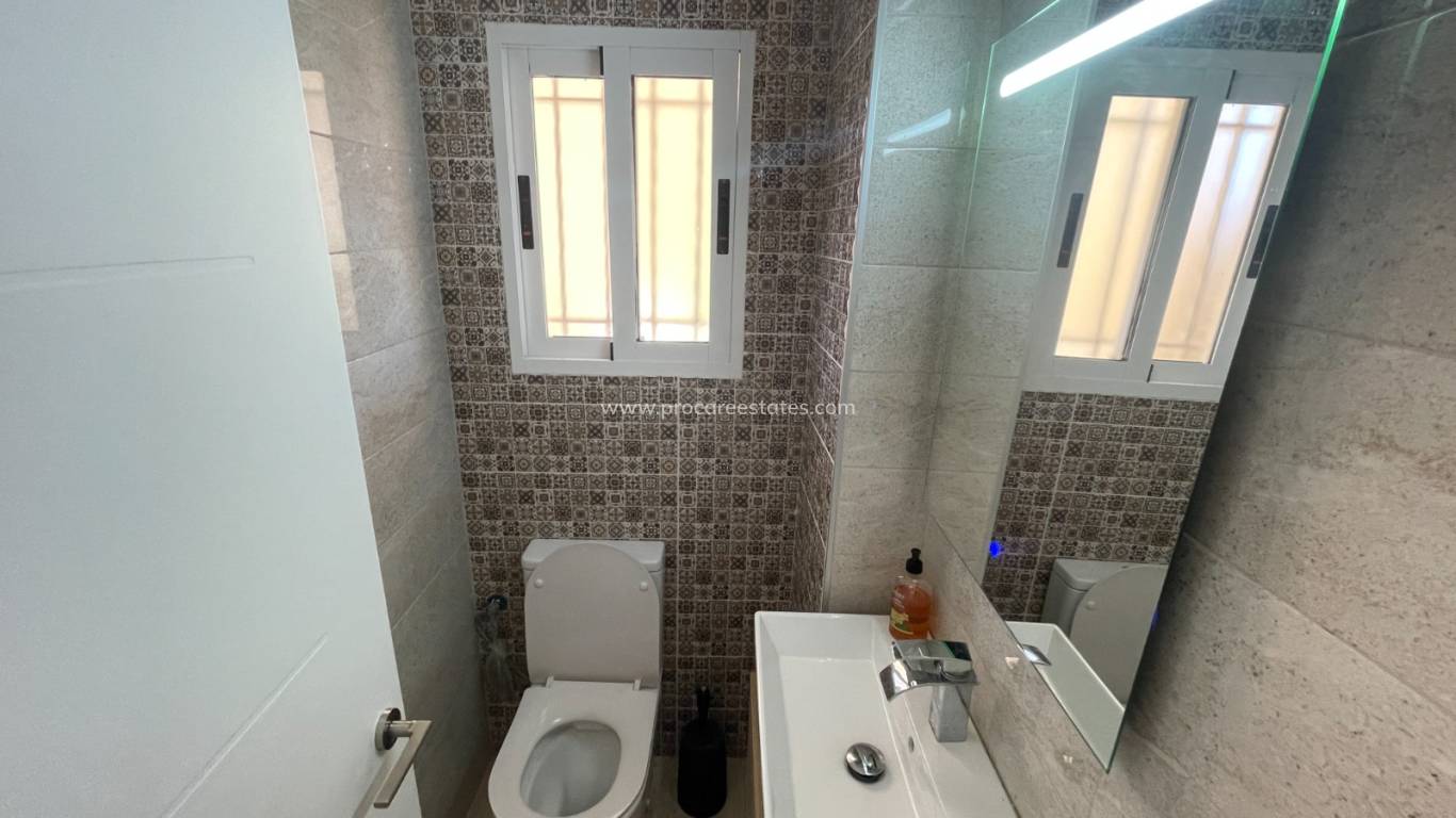 Verkoop - Villa - Guardamar del Segura - Alicante