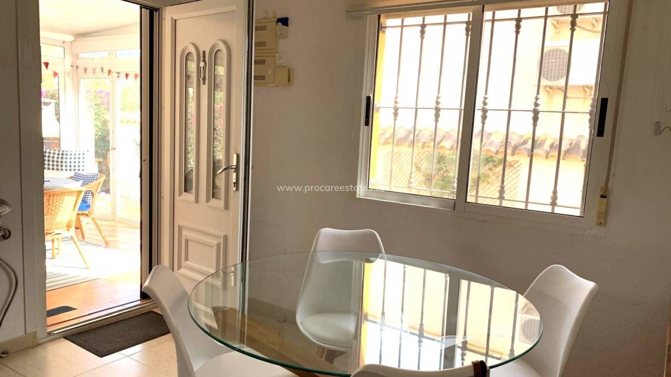 Verkoop - Villa - Guardamar del Segura - El Raso