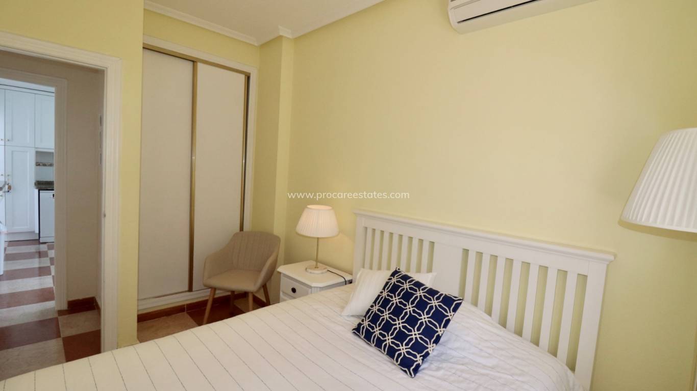 Verkoop - Villa - Guardamar del Segura - El Raso