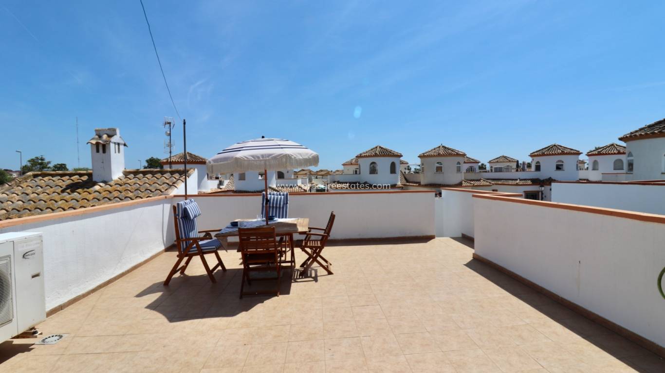 Verkoop - Villa - Guardamar del Segura - El Raso