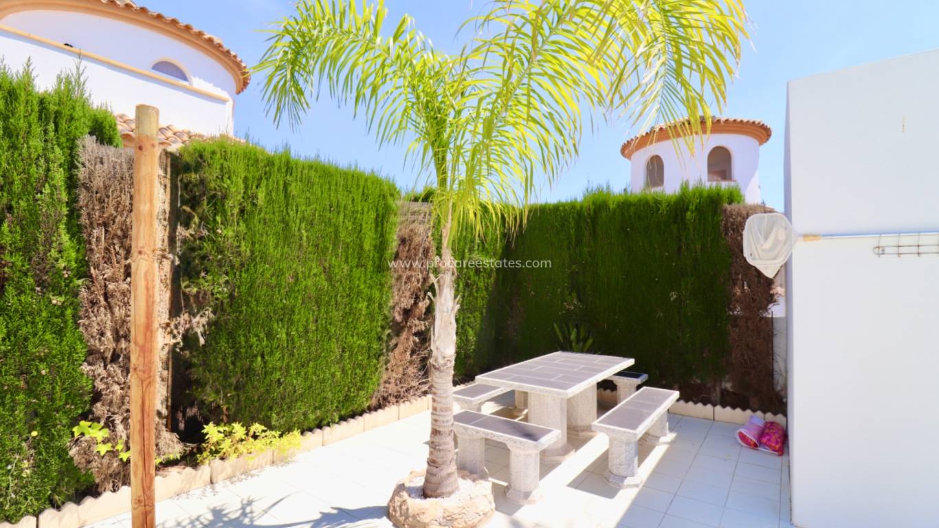 Verkoop - Villa - Guardamar del Segura - El Raso