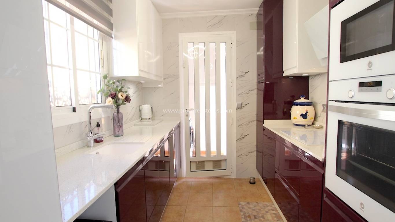 Verkoop - Villa - Guardamar del Segura - El Raso