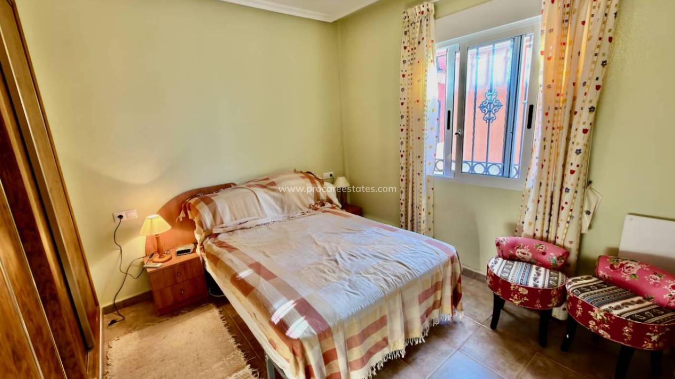 Verkoop - Villa - Guardamar del Segura - El Raso