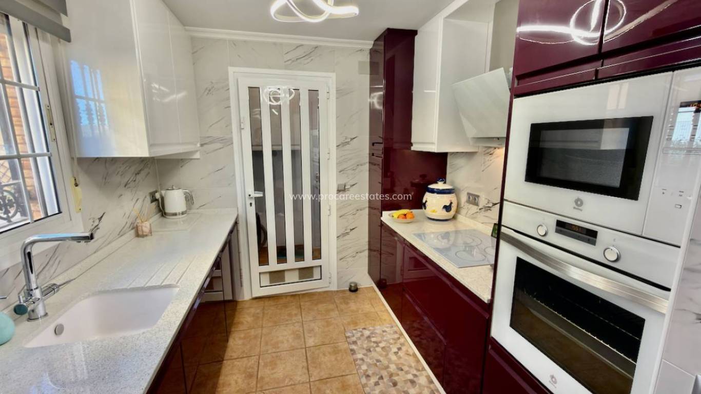 Verkoop - Villa - Guardamar del Segura - El Raso