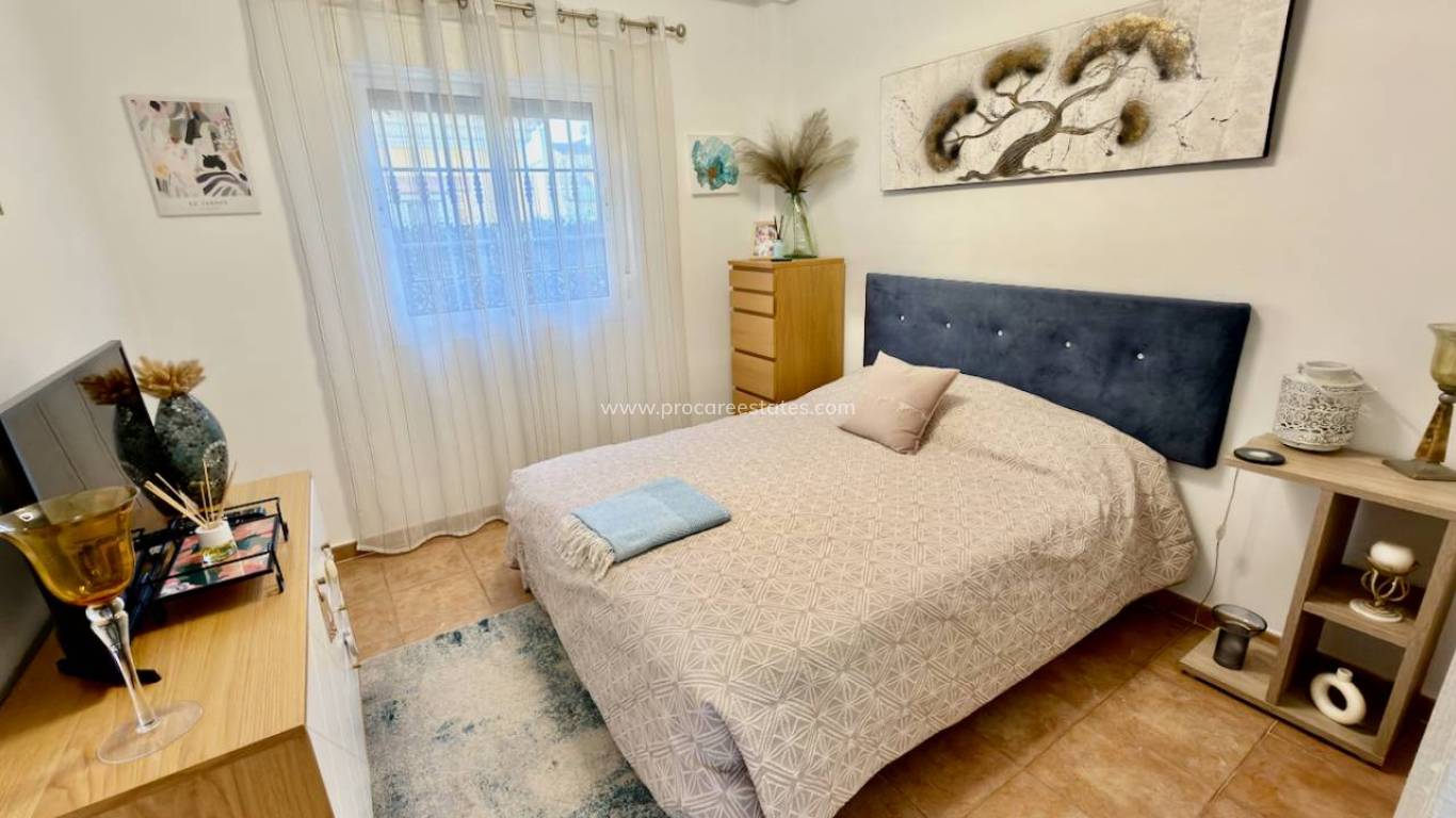 Verkoop - Villa - Guardamar del Segura - El Raso