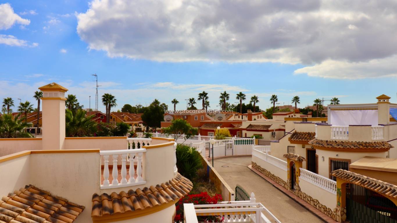 Verkoop - Villa - Guardamar del Segura - El Raso