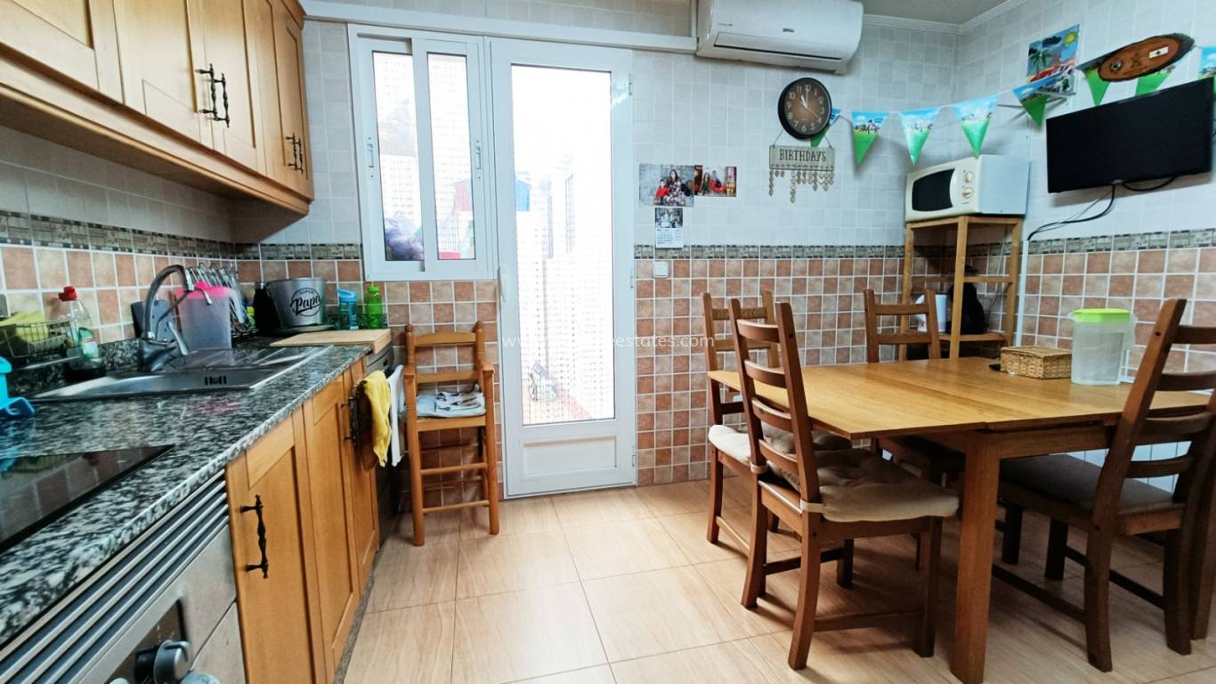 Verkoop - Villa - Hondon De Los Frailes