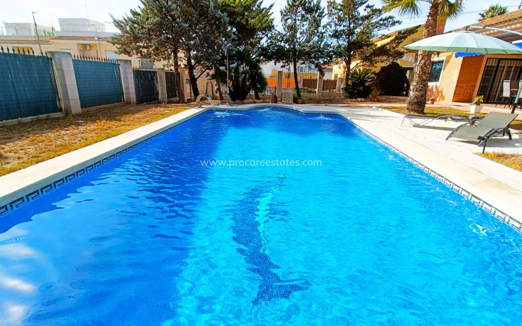 Verkoop - Villa - Hondon De Los Frailes