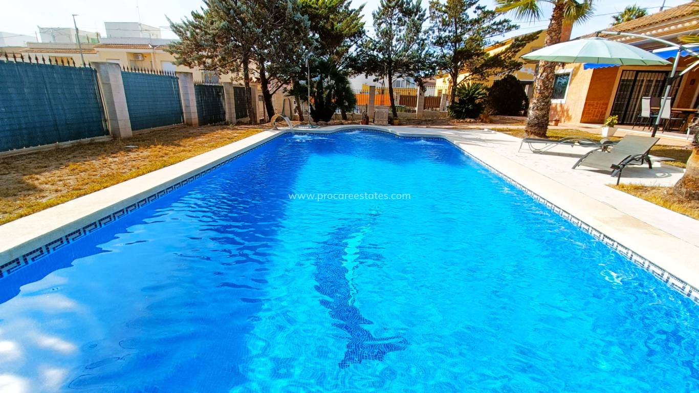 Verkoop - Villa - Hondon De Los Frailes