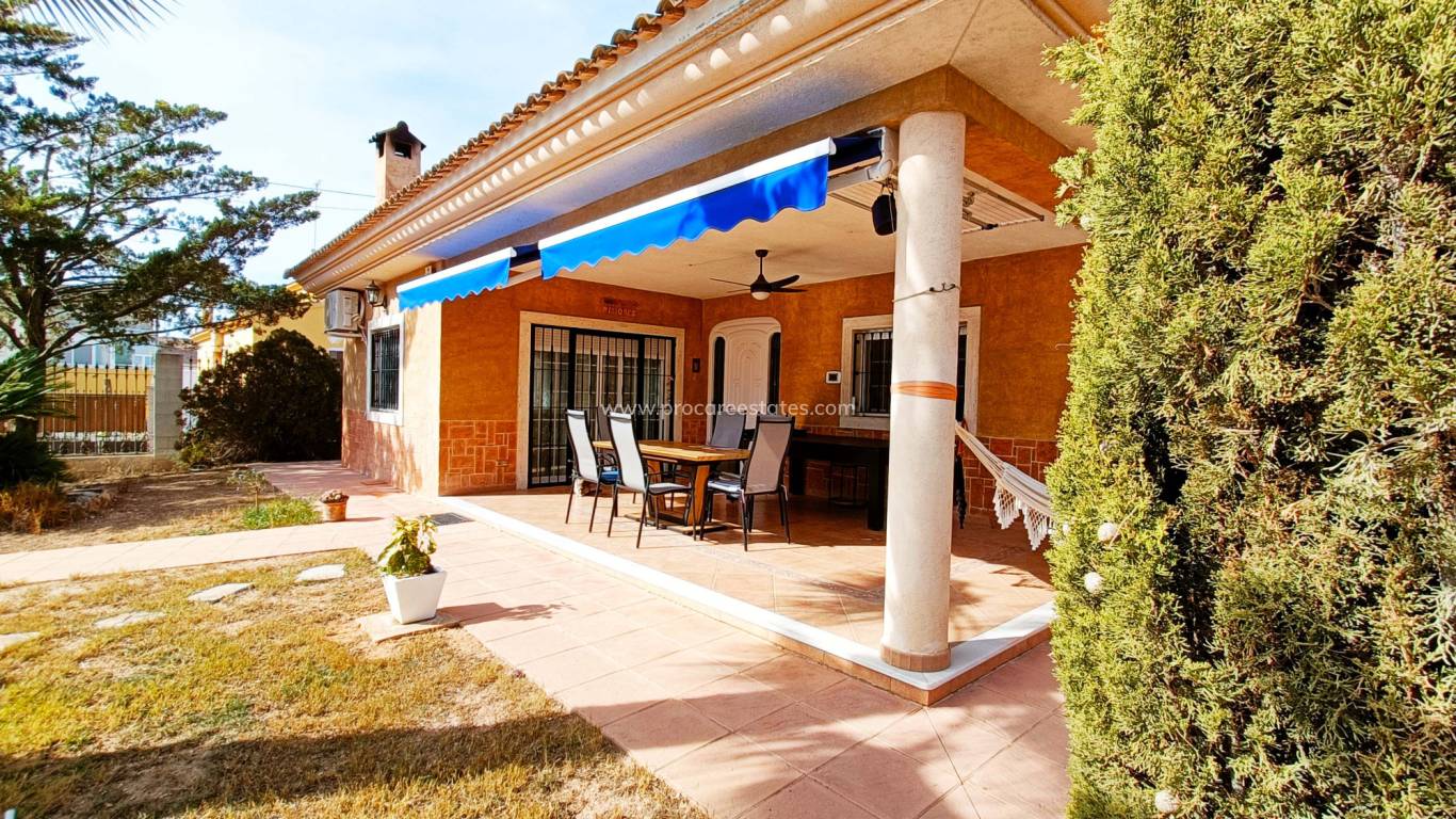 Verkoop - Villa - Hondon De Los Frailes