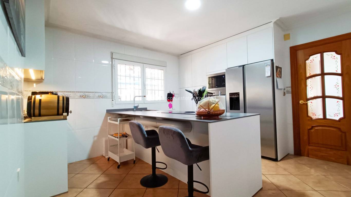 Verkoop - Villa - Hondon De Los Frailes