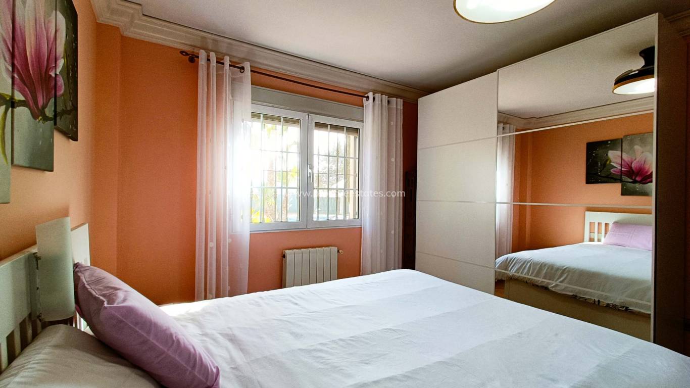 Verkoop - Villa - Hondon De Los Frailes