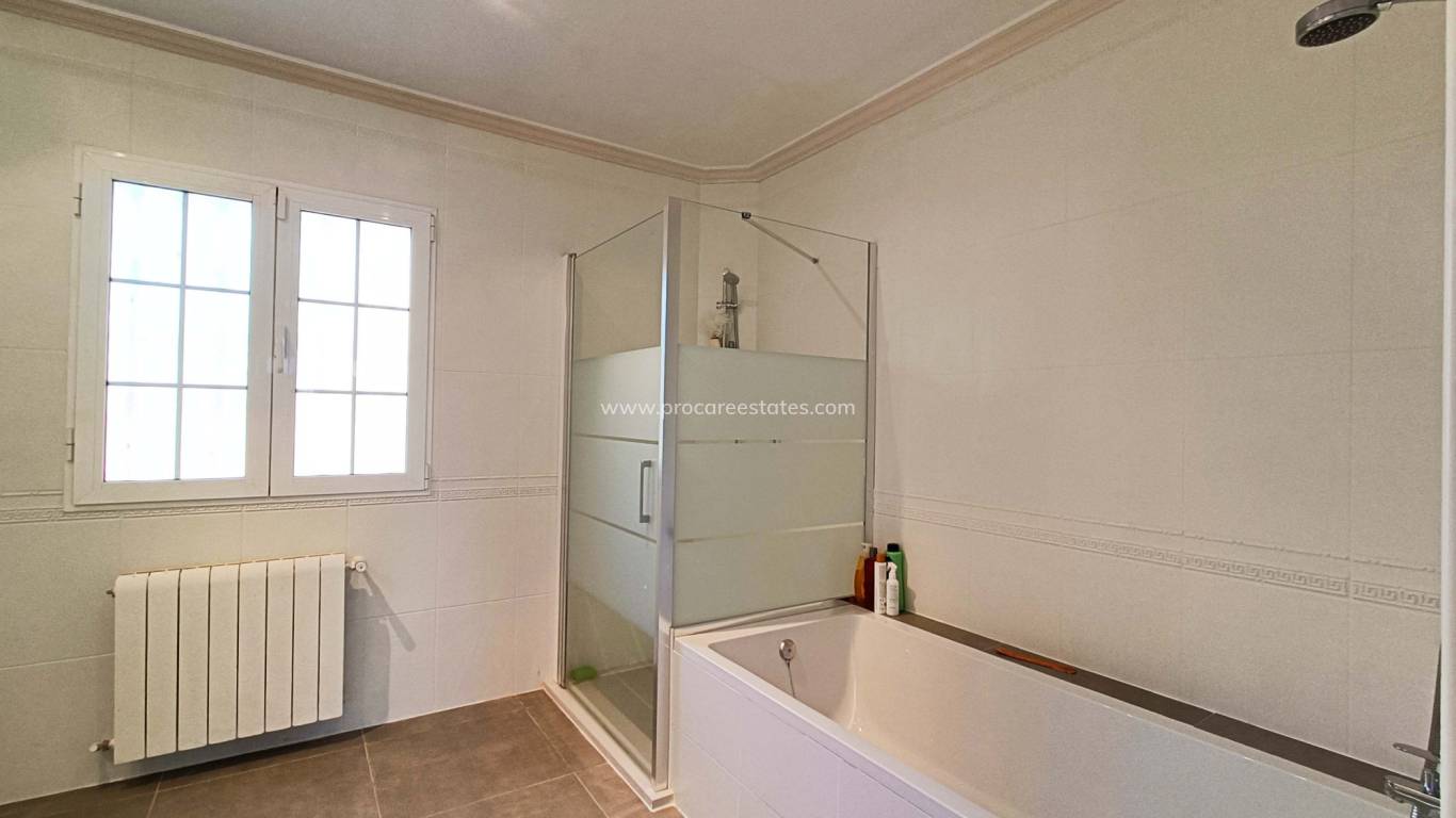 Verkoop - Villa - Hondon De Los Frailes