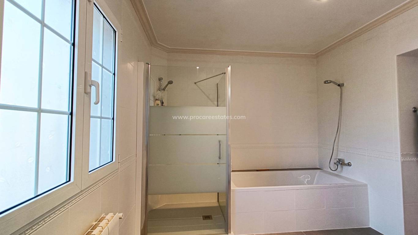 Verkoop - Villa - Hondon De Los Frailes