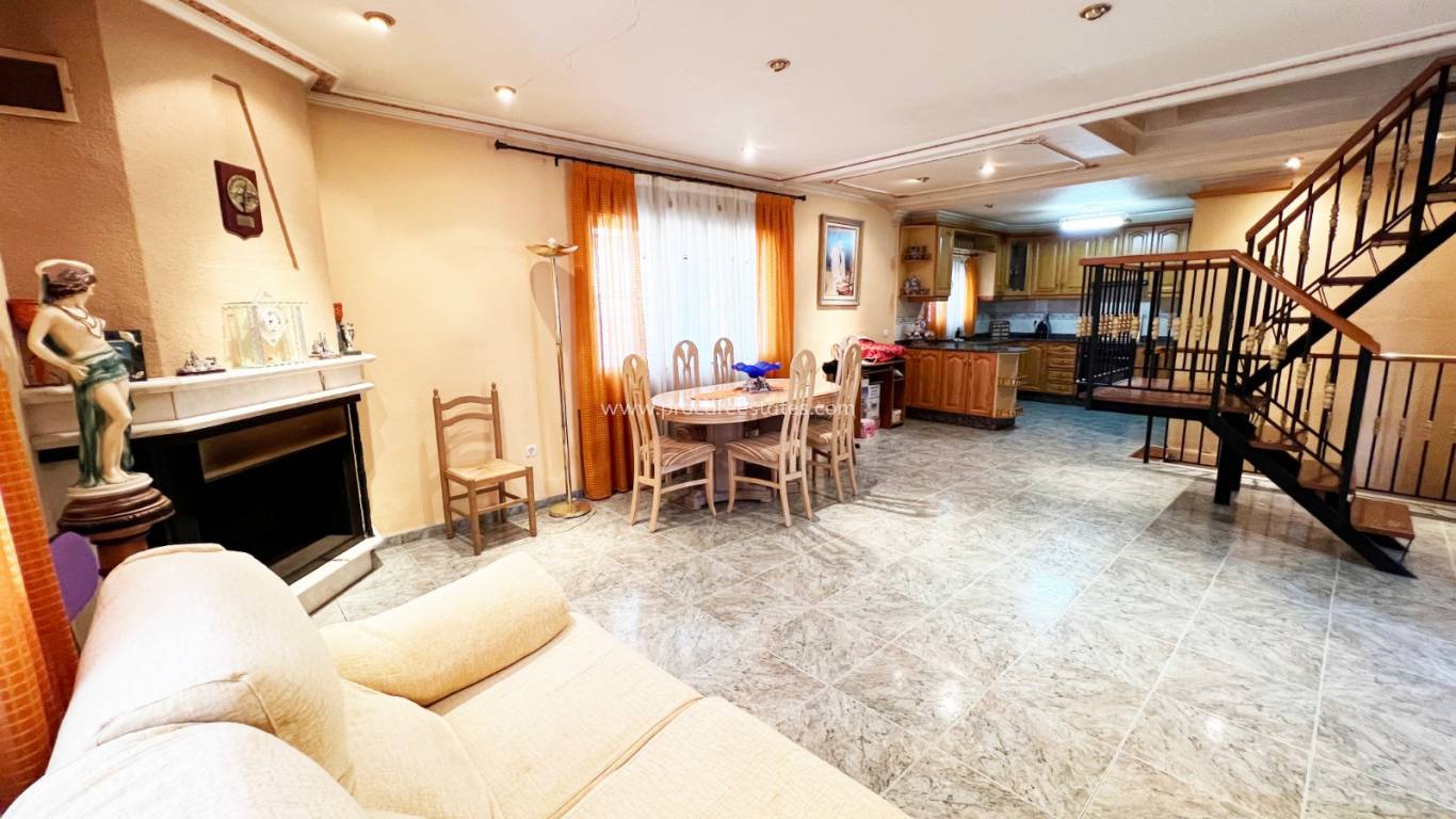 Verkoop - Villa - La Romana