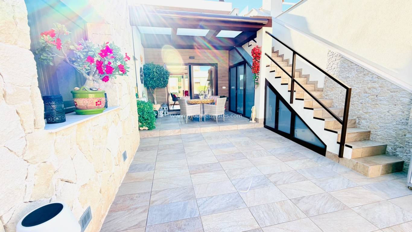 Verkoop - Villa - Los Montesinos - La Herada