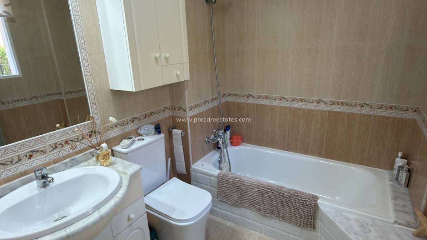 Verkoop - Villa - Los Montesinos - Urbanizacion montesol