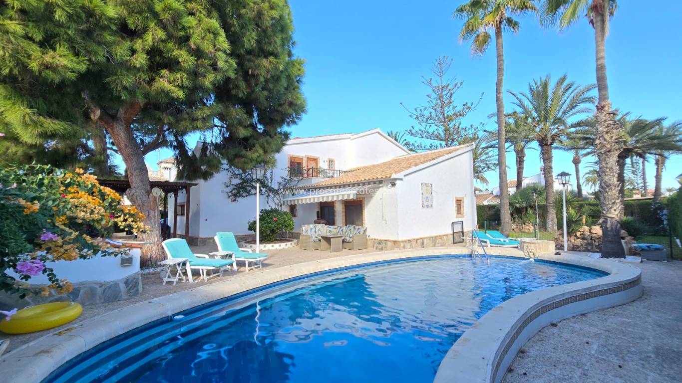 Verkoop - Villa - Orihuela Costa - Cabo Roig