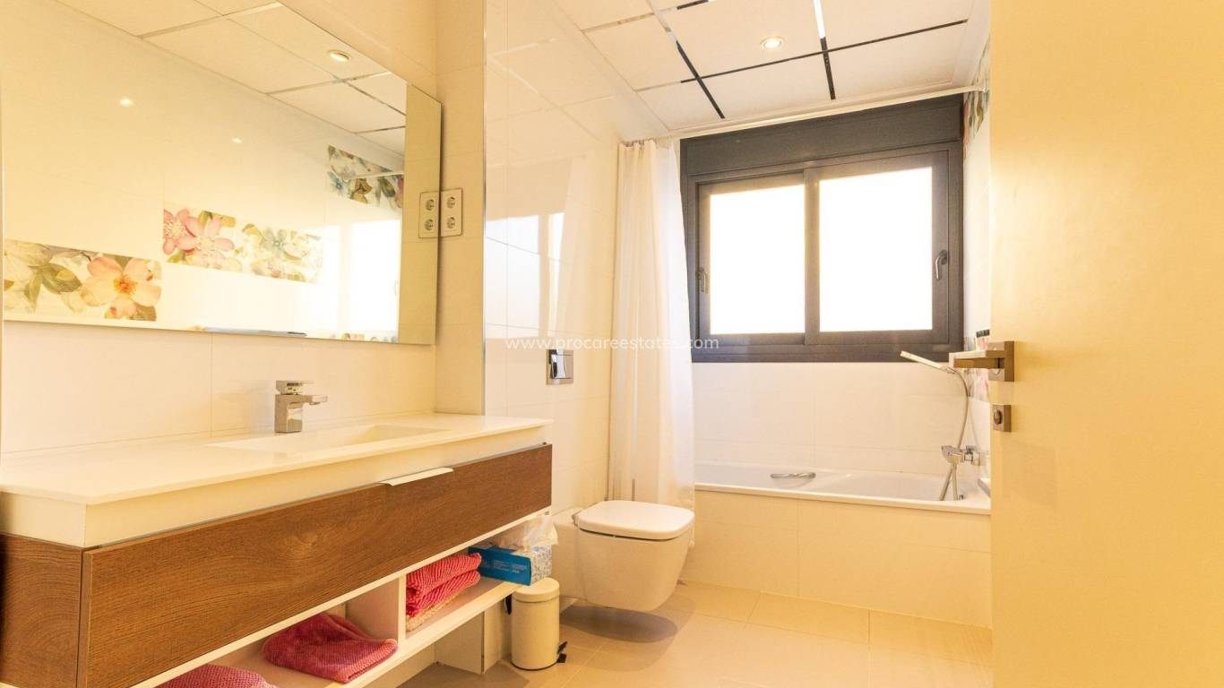 Verkoop - Villa - Orihuela Costa - Campoamor