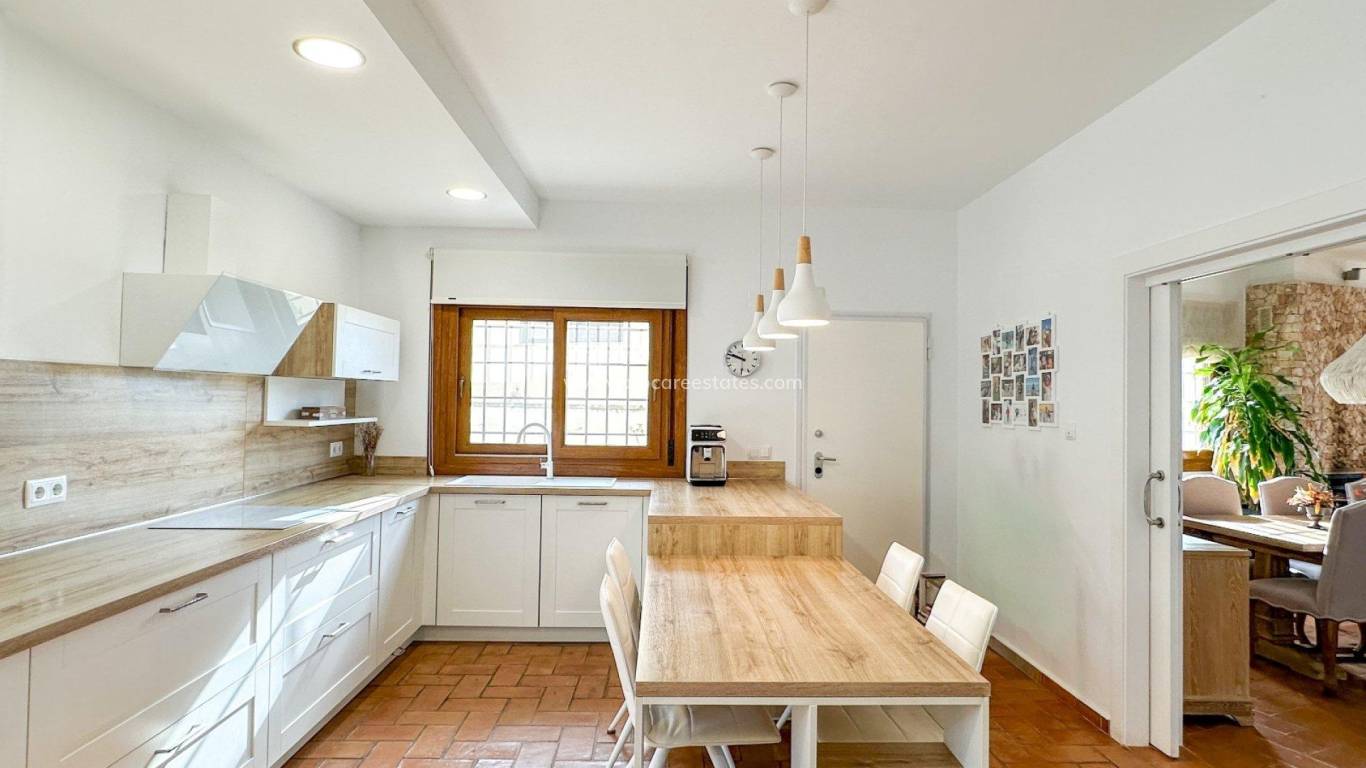 Verkoop - Villa - Orihuela Costa - Campoamor