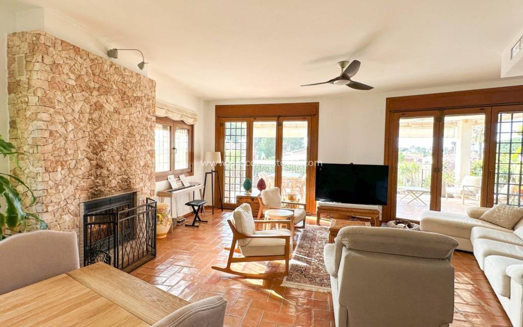 Verkoop - Villa - Orihuela Costa - Campoamor