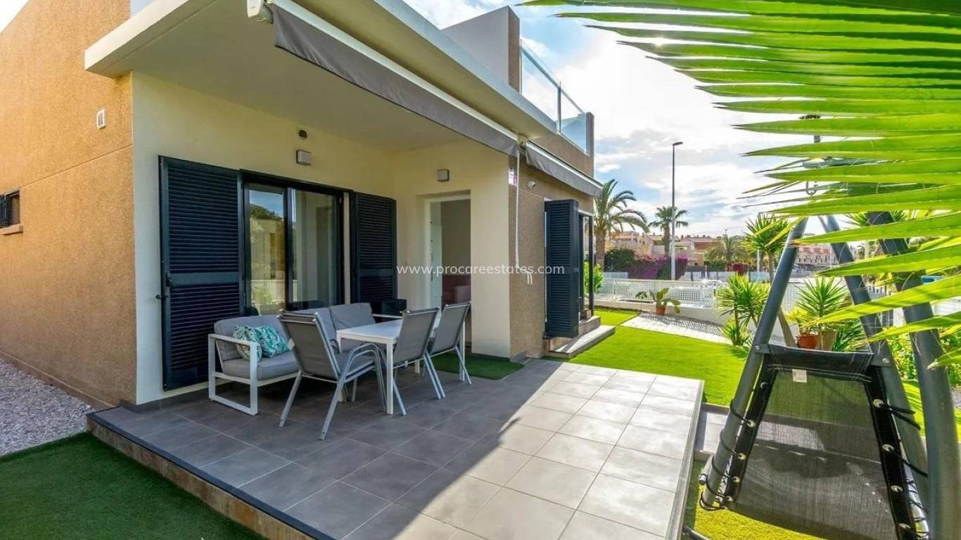 Verkoop - Villa - Orihuela Costa - La Zenia