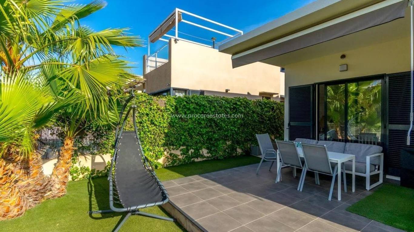 Verkoop - Villa - Orihuela Costa - La Zenia