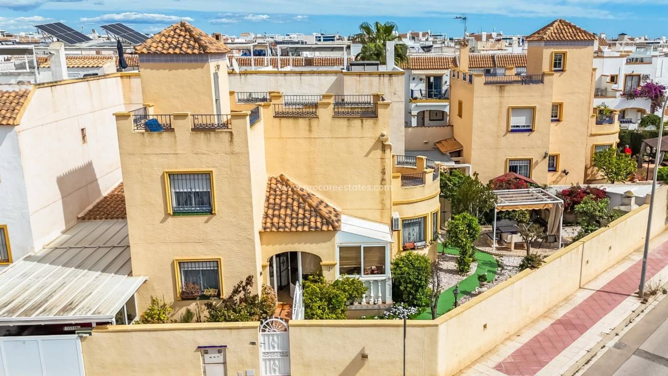 Verkoop - Villa - Orihuela Costa - La Zenia