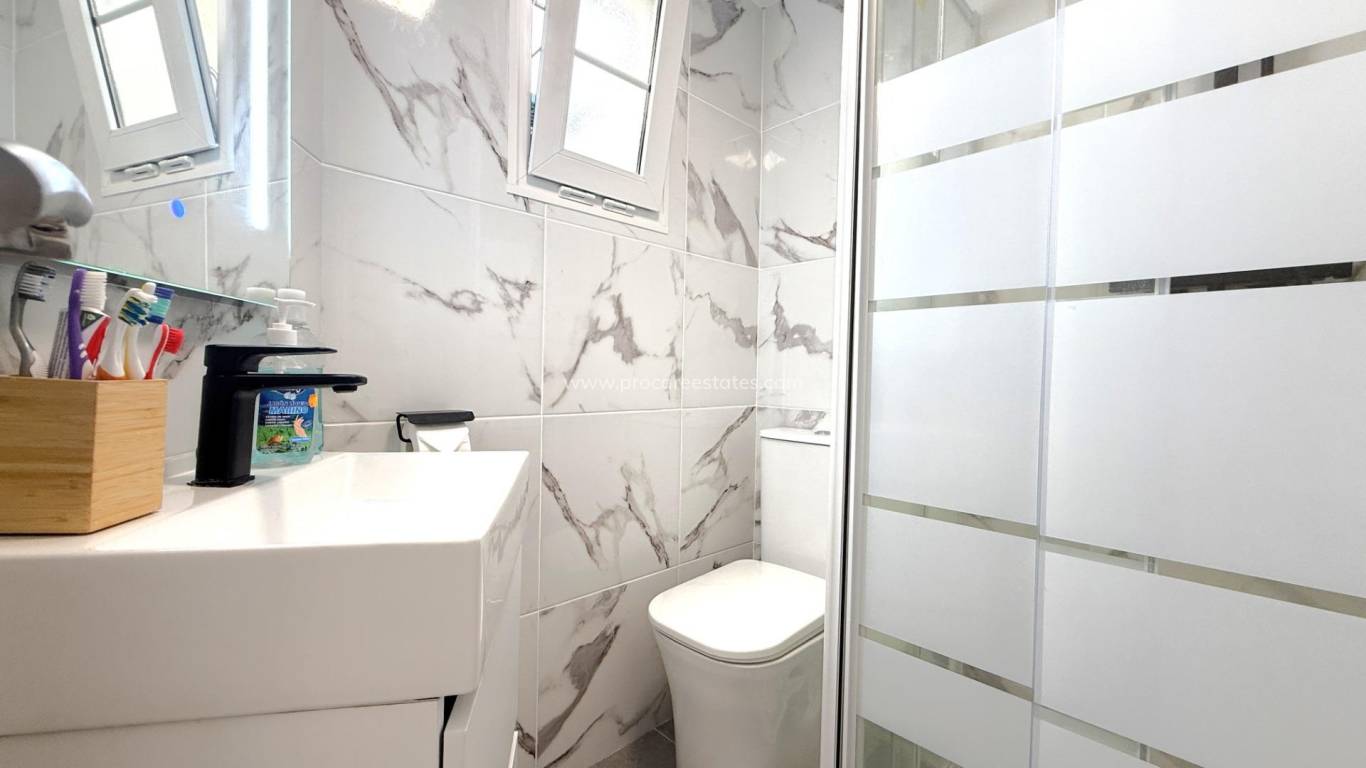 Verkoop - Villa - Orihuela Costa - La Zenia