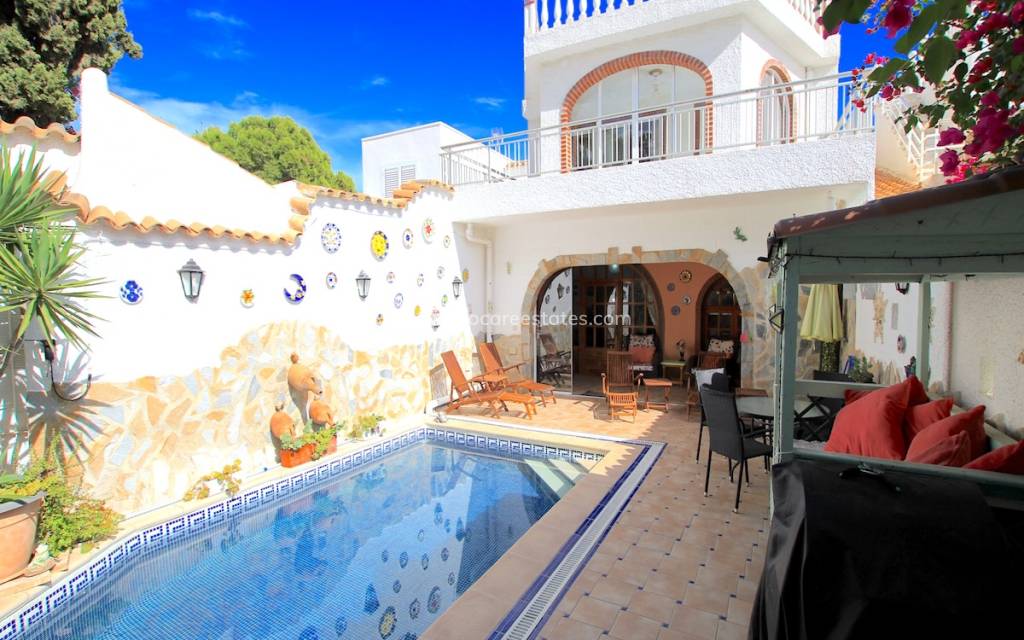 Verkoop - Villa - Orihuela Costa - La Zenia