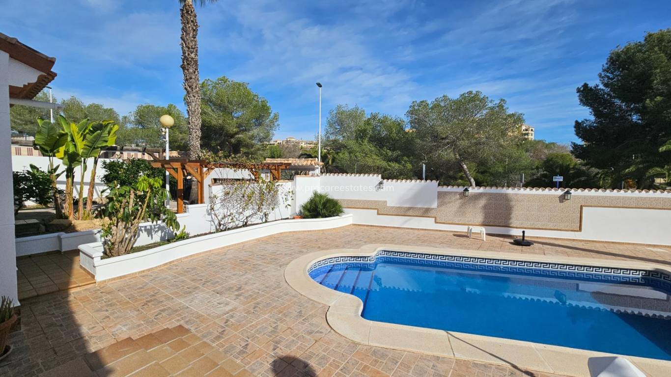 Verkoop - Villa - Orihuela Costa - Lomas de Campoamor-Las Ramblas