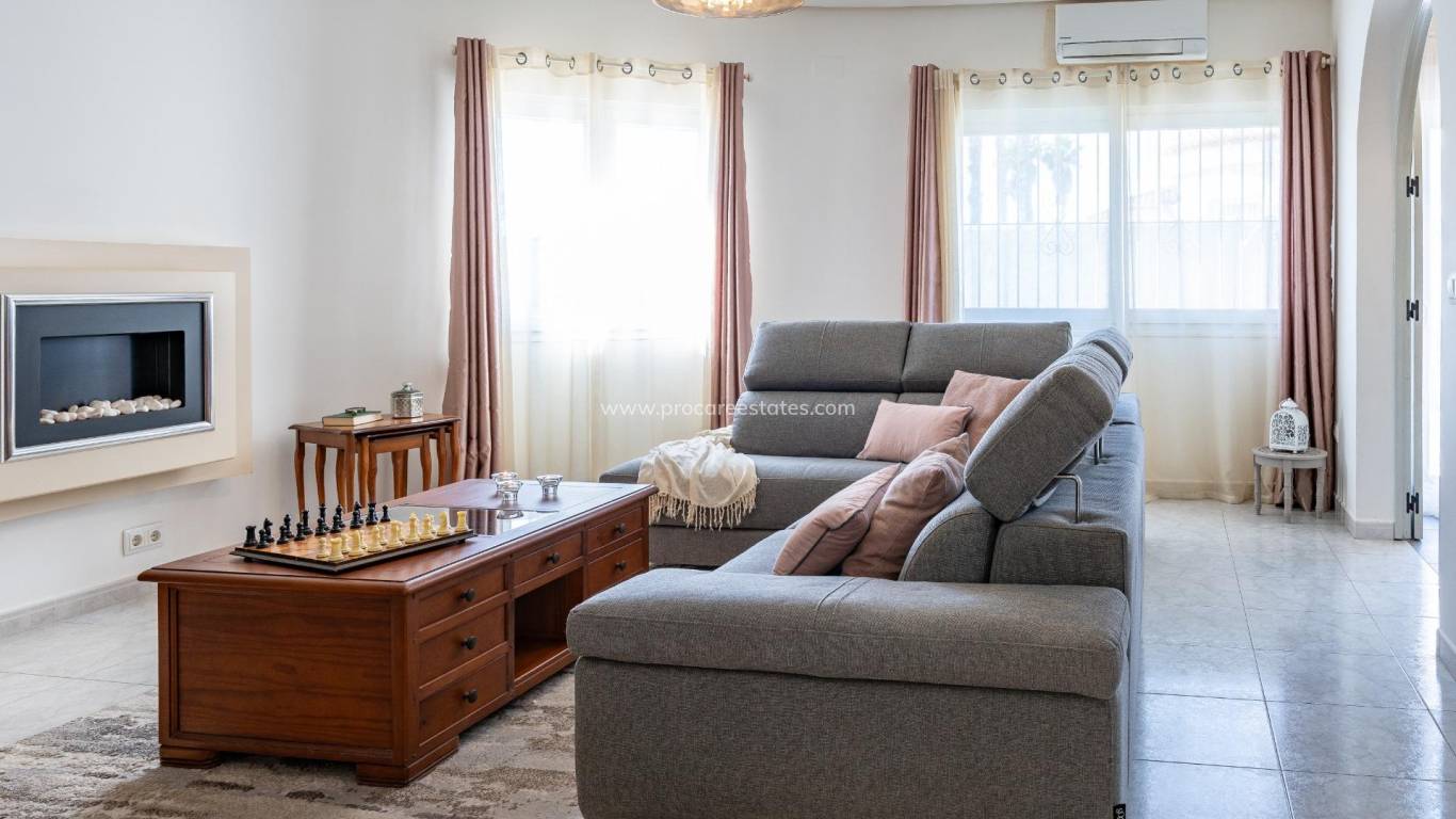 Verkoop - Villa - Orihuela Costa - Playa Flamenca