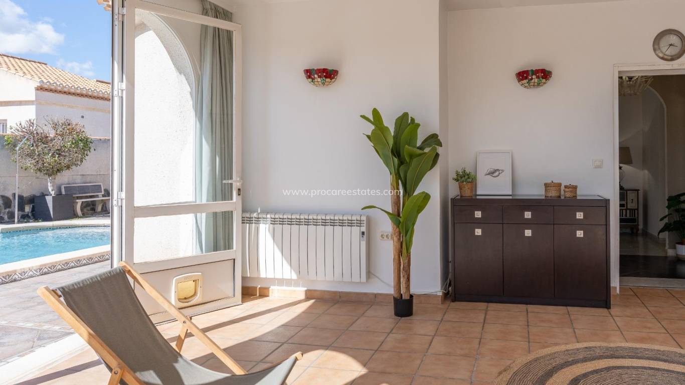 Verkoop - Villa - Orihuela Costa - Playa Flamenca