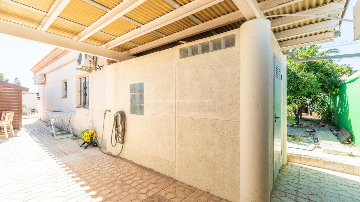 Verkoop - Villa - Orihuela Costa - Playa Flamenca