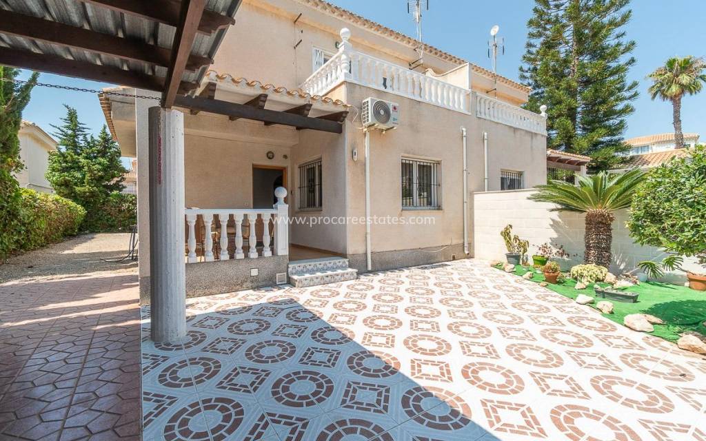Verkoop - Villa - Orihuela Costa - Playa Flamenca