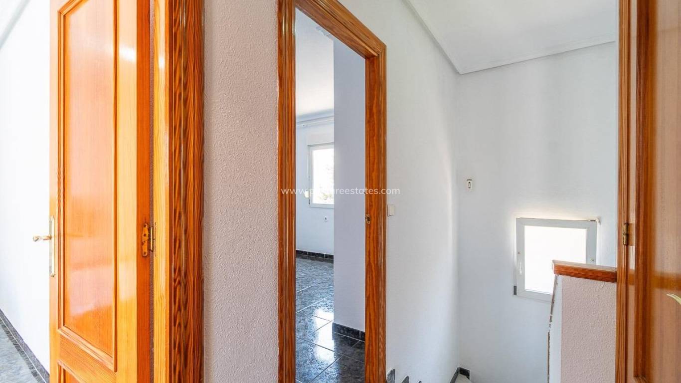 Verkoop - Villa - Orihuela Costa - Playa Flamenca