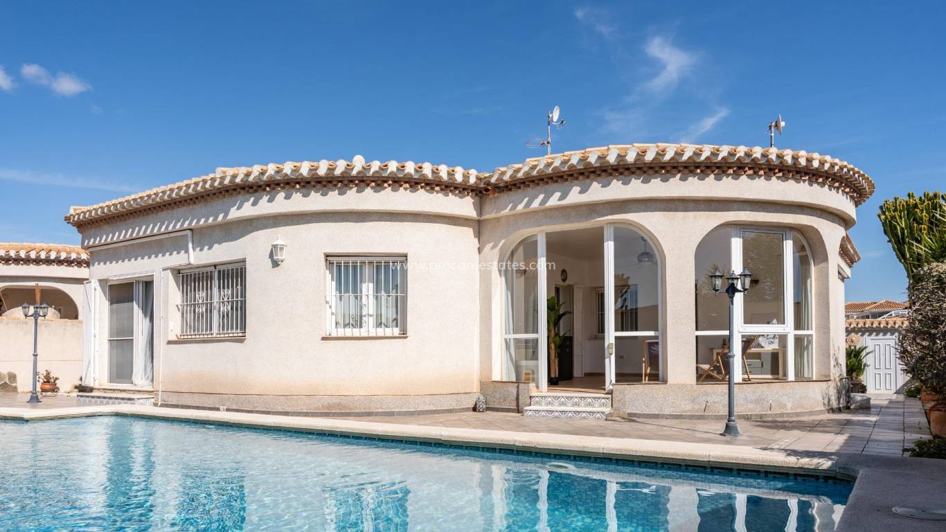 Verkoop - Villa - Orihuela Costa - Playa Flamenca