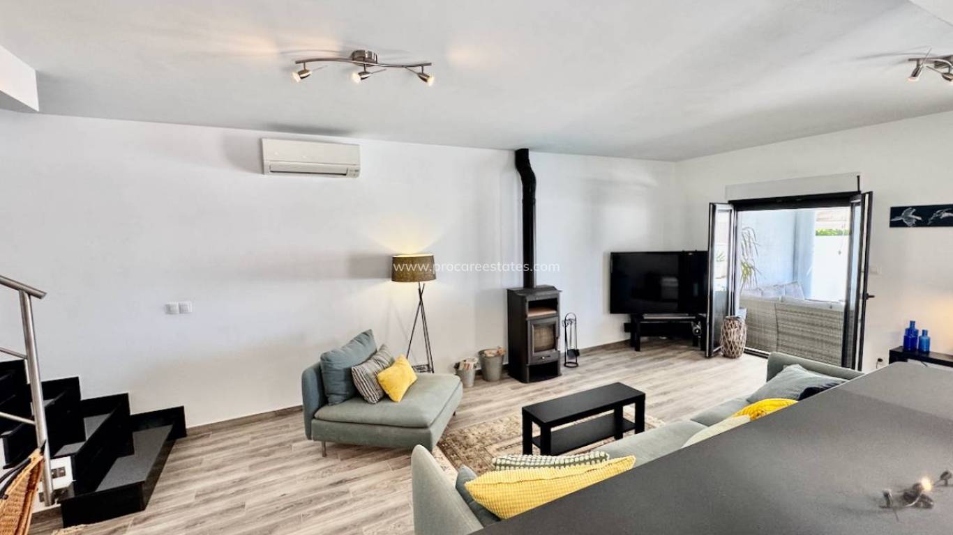 Verkoop - Villa - Orihuela Costa - Punta Prima