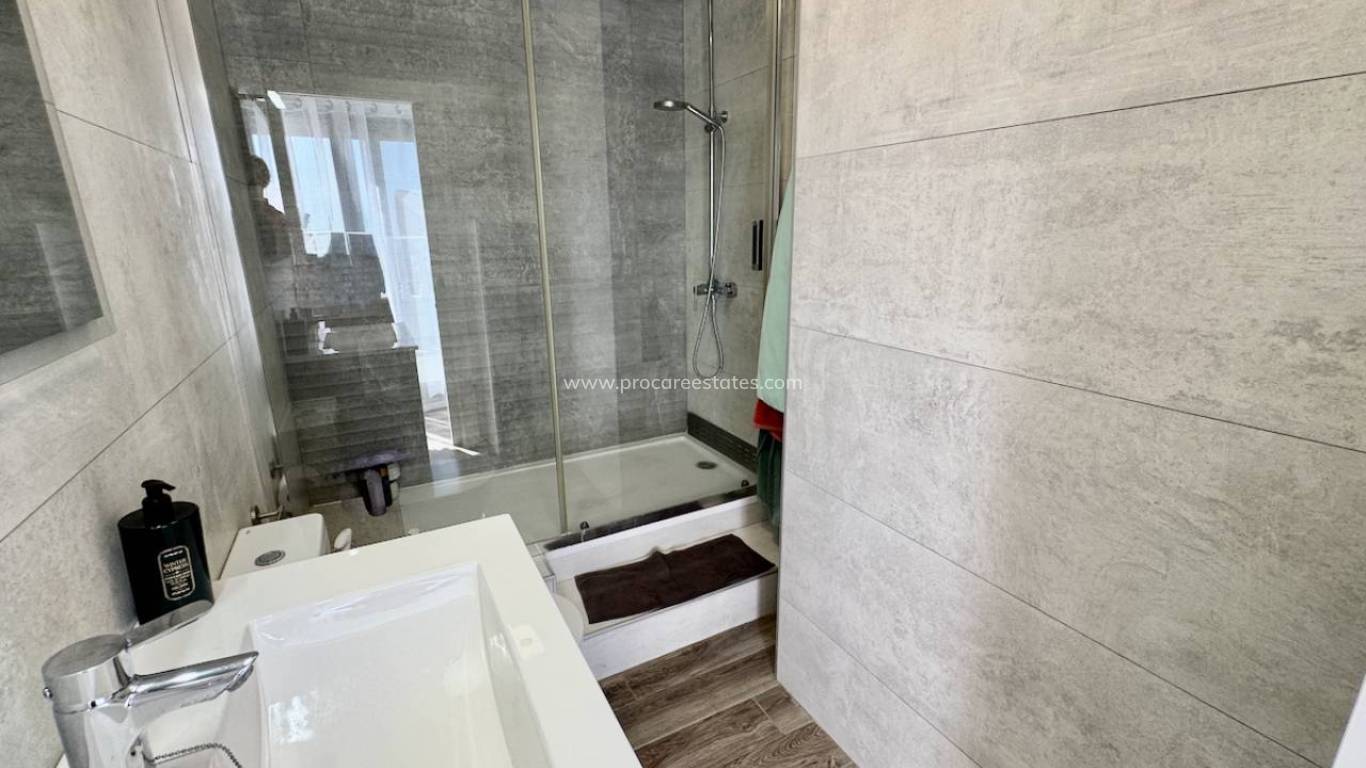 Verkoop - Villa - Orihuela Costa - Punta Prima